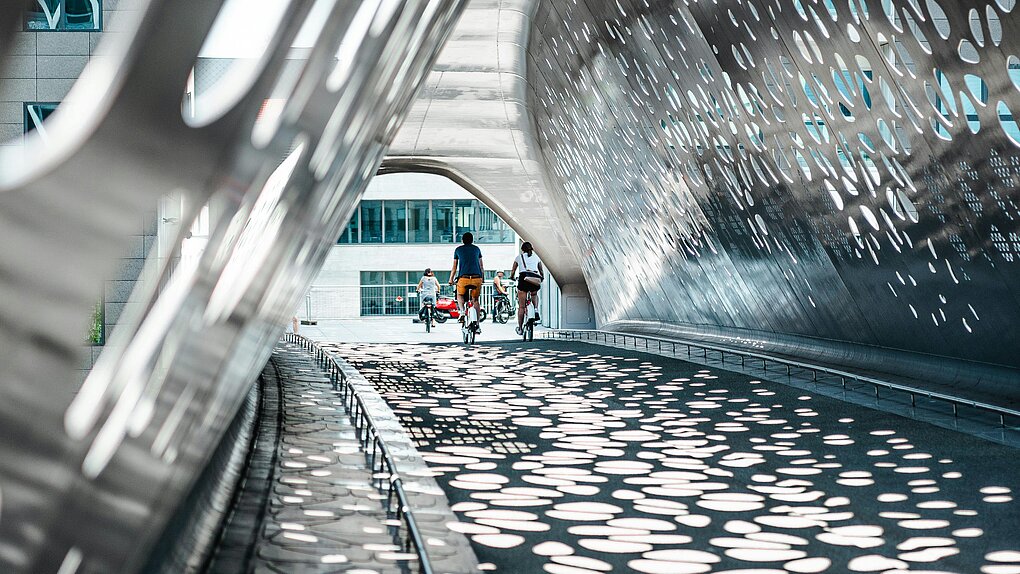 Building for the future – resource-efficient and material-minimized constructions for our cities 