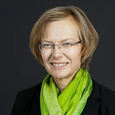 Frau Univ.-Prof. Dr.-Ing. Stefanie Reese