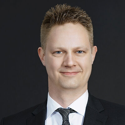 Prof. Dr.-Ing. habil. Jaan-Willem Simon Herr Prof. Dr.-Ing. habil. Jaan-Willem Simon