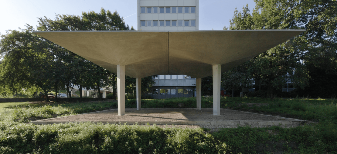 Hyperbololic paraboloid shell made of carbon reinforced concrete as supporting structure of a pavilion at the RWTH Aachen University